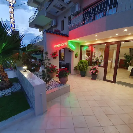 מלון Tropicana Paralía