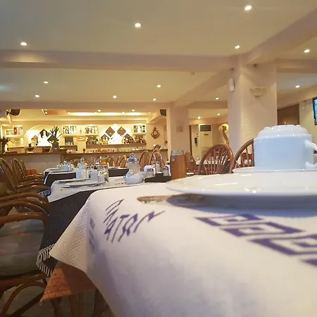 Tropicana מלון Paralía